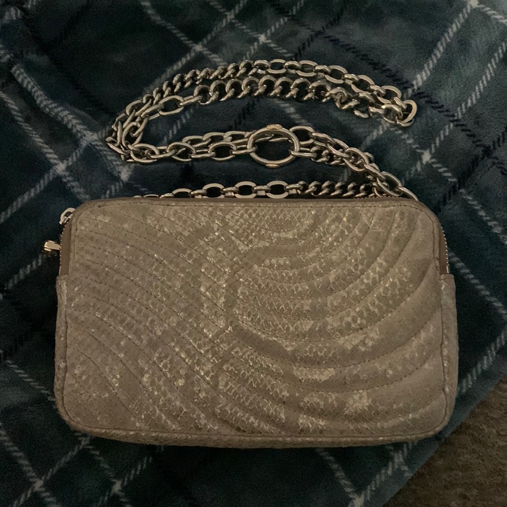 Henri Bendel camera bag, taupe, leather cut with snake skin look.